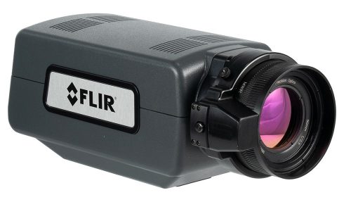 The FLIR A6781 R&D camera in front view. The camera has a black color and the FLIR logo is on the side.